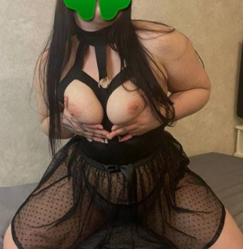 Экспрессивная брюнетка ждет тебя для жарких объятий и незабываемых моментов. Готова исполнить твои самые смелые фантазии. Фото мои, без обмана. Позволь себе немного беззаботности и наслаждения в моей компании! 5126, 19 лет